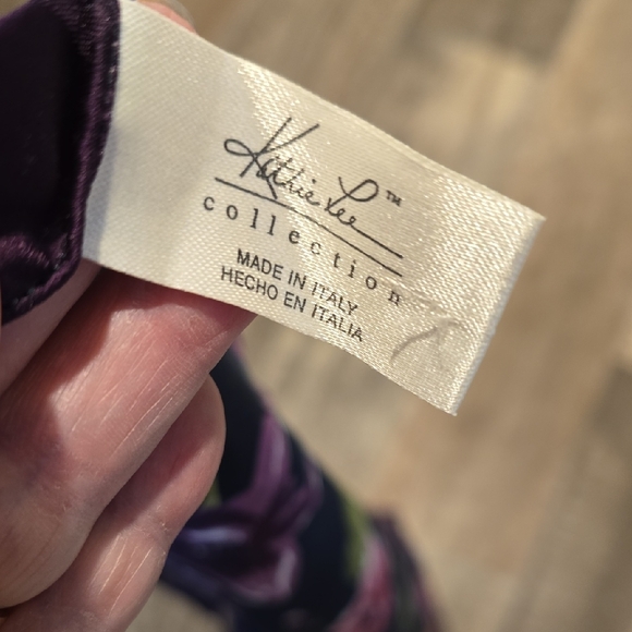 Vintage Kathie Lee Scarf with Purple and Pink Floral Design - Picture 2 of 7